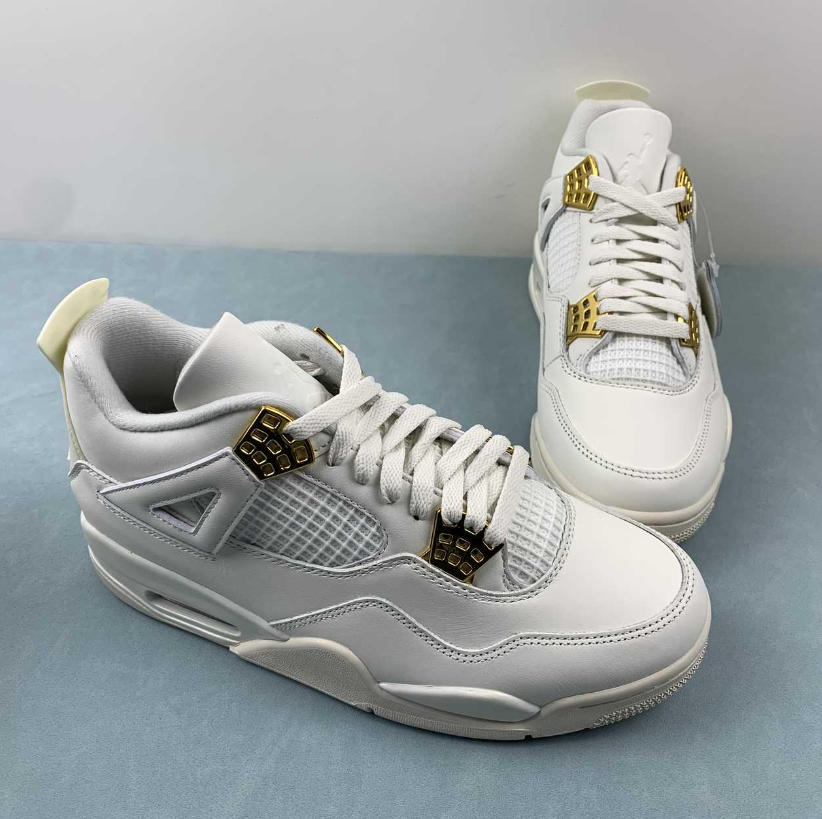 Jordan 4 Retro Metallic Gold (W)